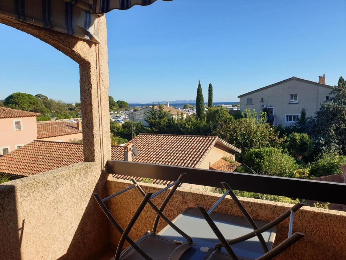 Studio Mezzanine Vue Port Et Mer La Londe-les-Maures Exterior foto